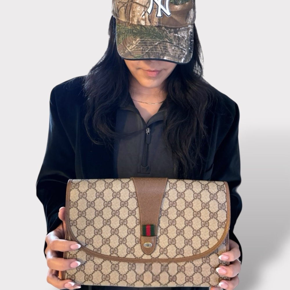 Gucci Ophidia Clutch